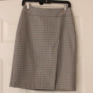 Houndstooth H&M Pencil Skirt in Size 6 NWT